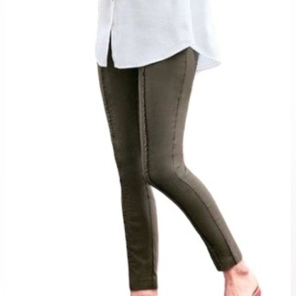 Soft Surroundings Pants - Soft Surroundings Rochelle Ruffle Seam Slim Straight Pull On Stretch Pants Sz M